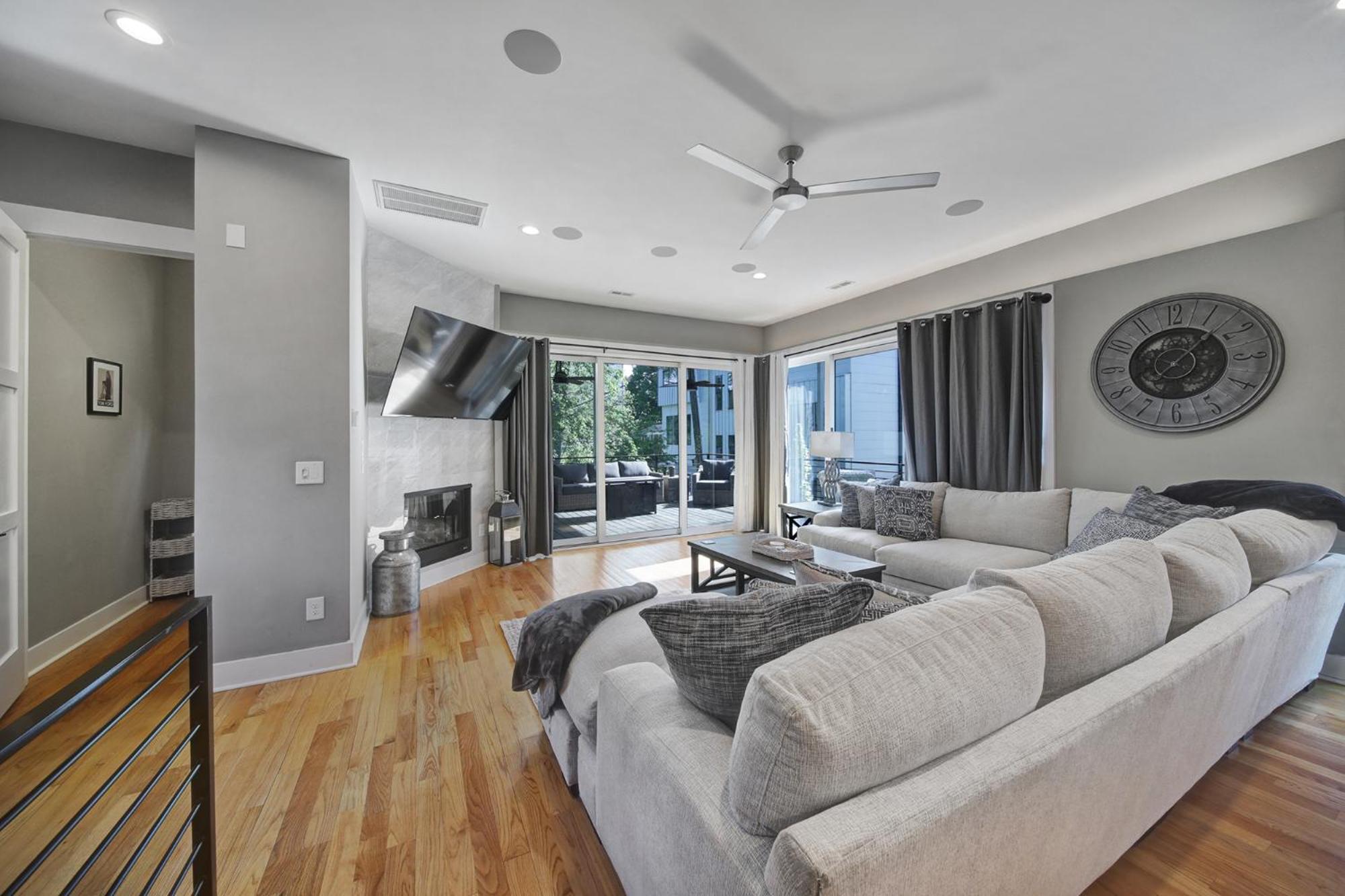 שרלוט 906 Westbrook B City Views Rooftop Hot Tub And Short Walk To Stadium מראה חיצוני תמונה